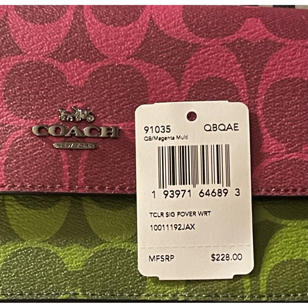BRAND NEW COACH FOLDOVER WRISTLET IN SIGNATURE CANVAS